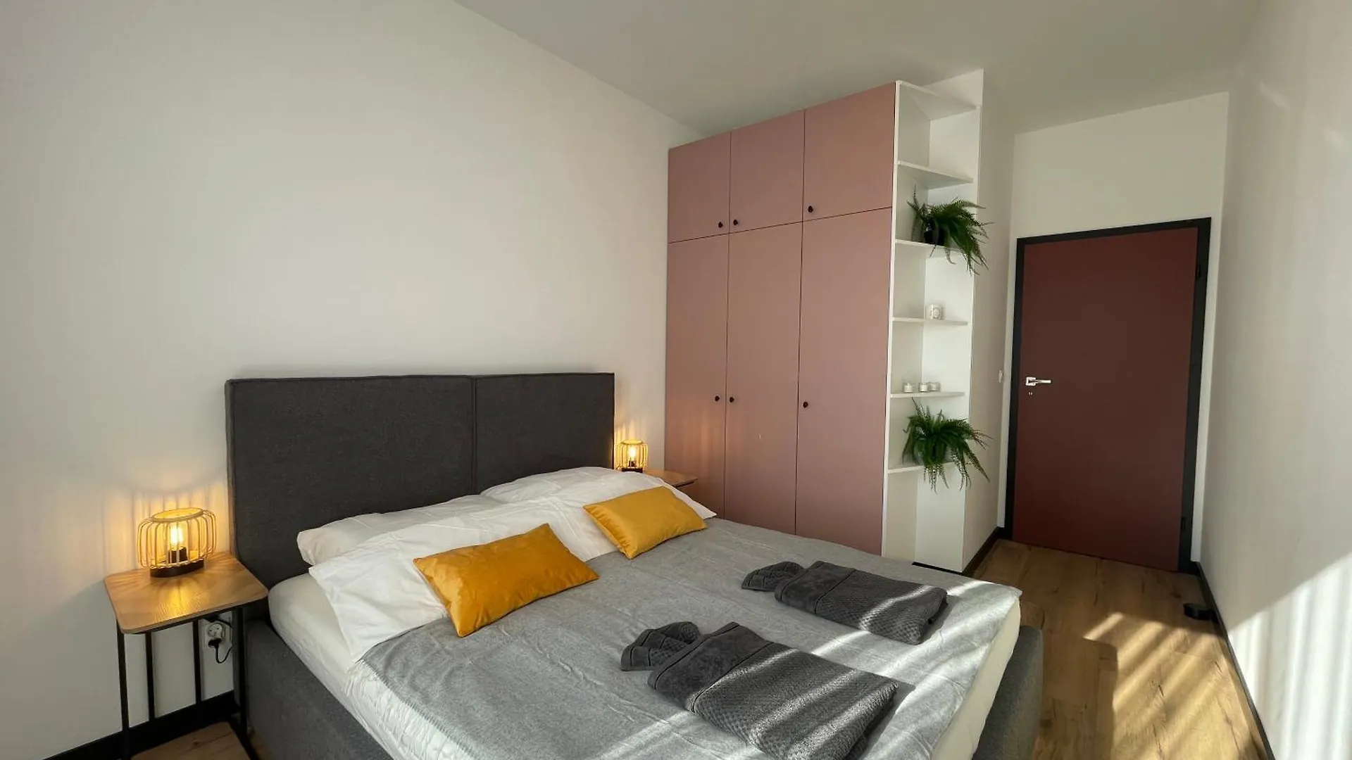 Sky Apartment Wieza Jezyce-Widok, Komfort, Parking-Apc Apartments Poznań